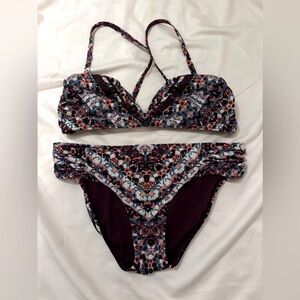 Athleta, two piece swim suit. Size small.